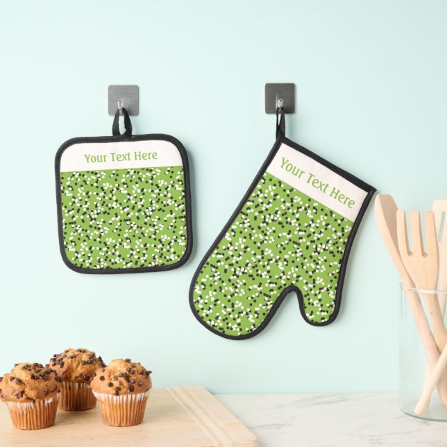 Set De Manoplas Whimsical Green Polka Dot Doodles Pattern (Insitu (colgante))