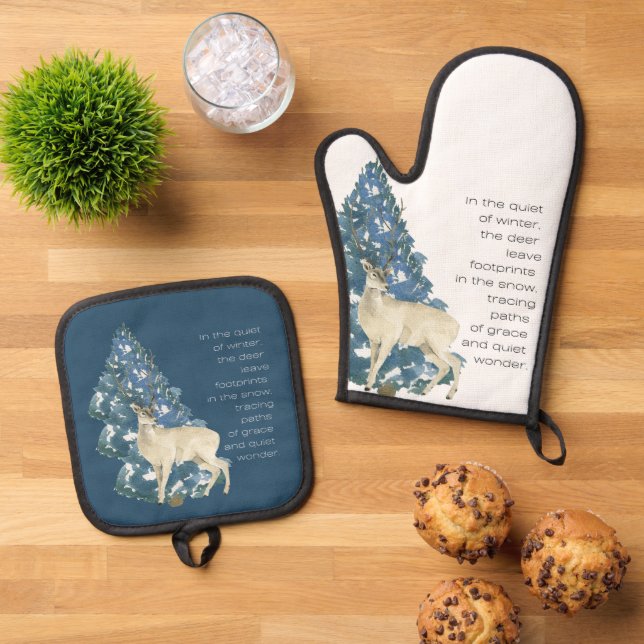 Set De Manoplas Wild Deer Footprints in Snow – Winter Nature Art (De arriba hacia abajo)