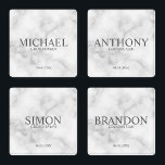 Set De Posavasos Groomsman personalizado clásico de mármol blanco<br><div class="desc">Regalos clásicos personalizados de Groomsman con el nombre, título y fecha boda personalizados del groomsman en estilo serif gris clásico sobre fondo de mármol blanco. También perfecto para el Mejor Hombre, Padre de la Novia y más. Nota: Los detalles del Relieve metalizado se simulan en la obra de arte. Este...</div>