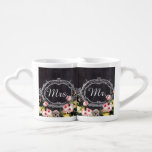 Set De Tazas De Café mr. mrs vintage flowers Chalkboard boda<br><div class="desc">moda rústica vintage floral invitaciones a bodas y favores de boda en la pizarra.</div>