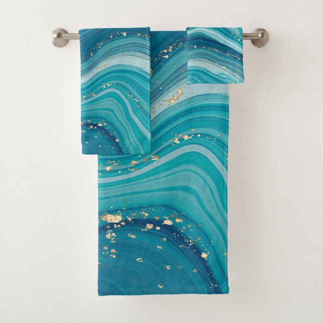 Set de toallas de baño de mármol de tonos verdes y (In situ)