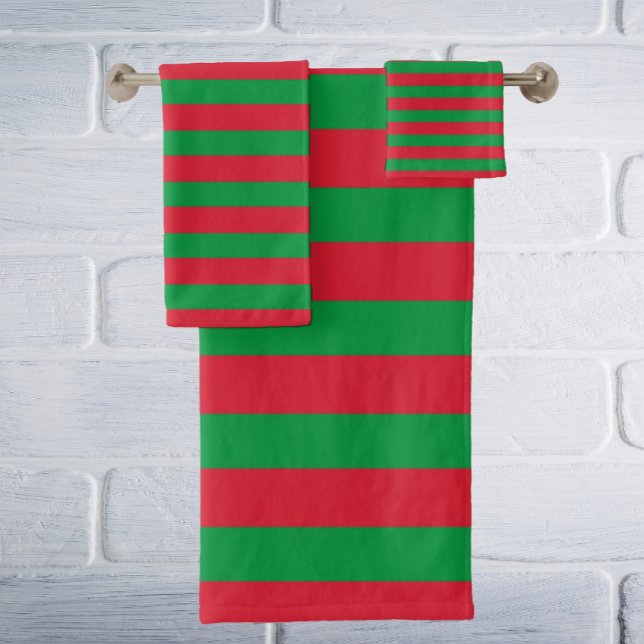 Set de toallas de baño de rayas blancas y rojas de (Subido por el creador)