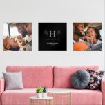 Sets De Impresiones Monograma de familia clásica y nombre<br><div class="desc">Presenta un monograma inicial rodeado de ramas con un apellido y una fecha establecida. Termina la apariencia con dos fotos familiares favoritas. Este juego de impresión personalizado es el complemento perfecto para su decoración en casa. Se convertirá en un conservador atesorado. Añada la redacción de su personalizado a este diseño...</div>