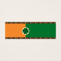 Shamrock de bandera irlandesa en el Día de San Pat