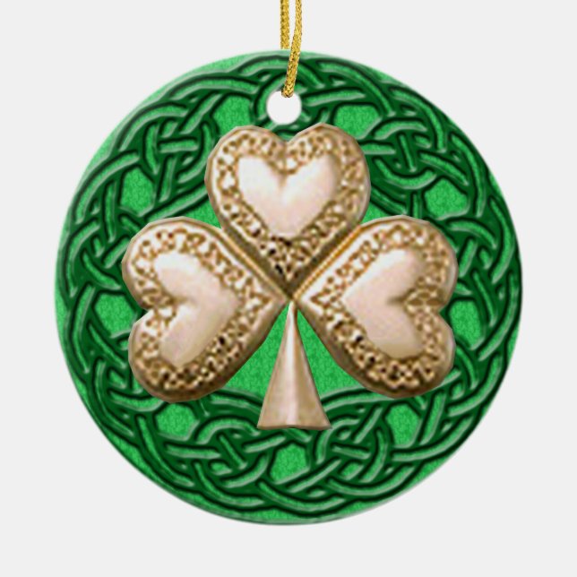 Shamrock de oro en ornamento de nudos celtas (Frente)