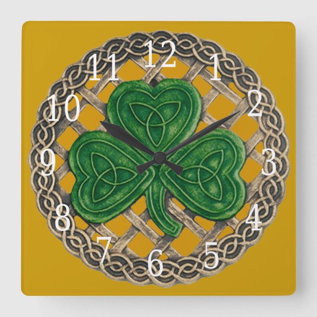 Shamrock de oro y Reloj Cuadrado de nudos celtas (Anverso)