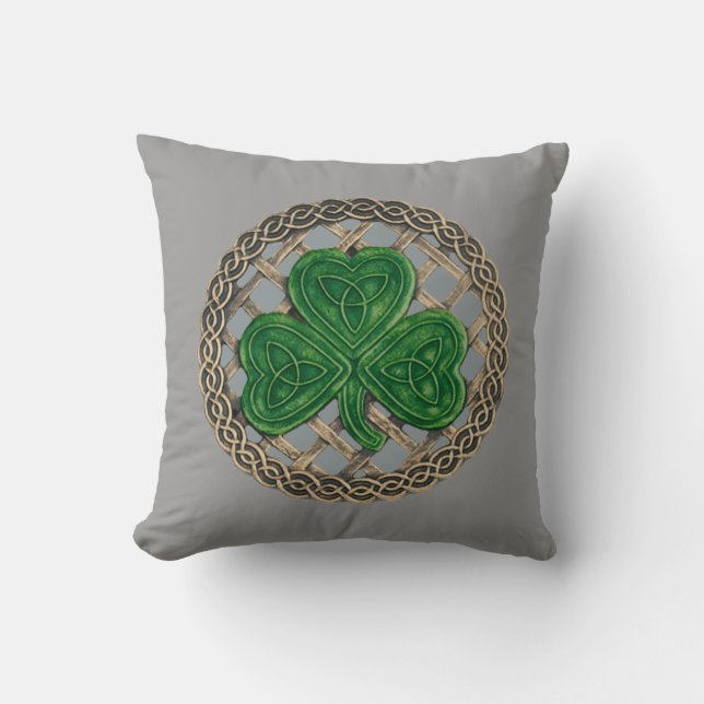 Shamrock gris y nudos celtas almohada reversible (Anverso)