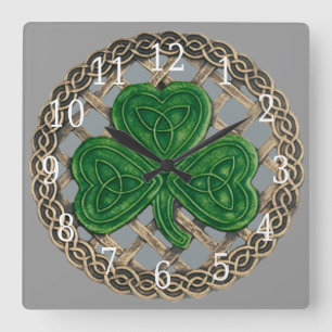 Shamrock gris y nudos celtas reloj cuadrado