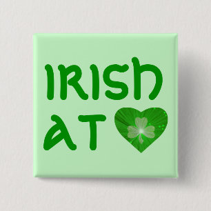 Shamrock Heart Irish at Heart botón verde