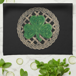 Shamrock negro en toalla de cocina de nudos celtas