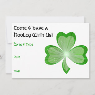 Shamrock St Patrick's Day Hooley invitación blanca