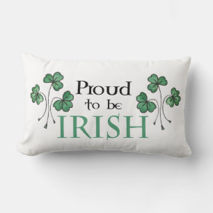 Shamrock verde orgulloso de ser almohada lumbar ir