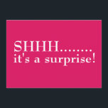 Shhh, es una sorpresiva invitación de cumpleaños n<br><div class="desc">Shhh, es una sorprendente fiesta de 50 años. DIY y crear una invitación especial de cumpleaños para tu favorito sobre la colina de cincuenta años. Comienza tu celebración con esta invitación audaz y divertida. POR FAVOR, CONTACTE CONMIGO SI NECESITAS AYUDA CON ESTA PLANTILLA. ¡Hola! Gracias por visitar Donna Gotlib Designs...</div>