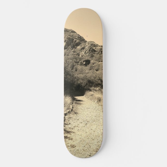Shred the Road Less Traveled Skateboard (Anverso)