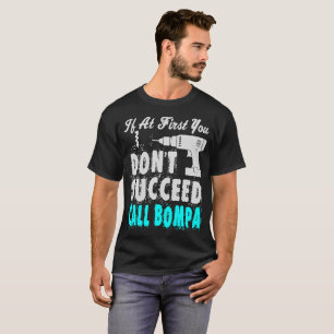 Si al principio no tenga éxito la camiseta del