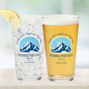 Sierra Nevada España resort de esquí bebe cerveza