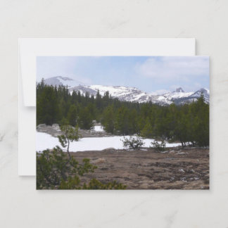 Sierra Nevada y nieve en Yosemite