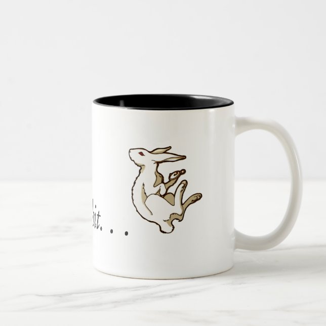 Siga la taza blanca del conejo (Derecha)