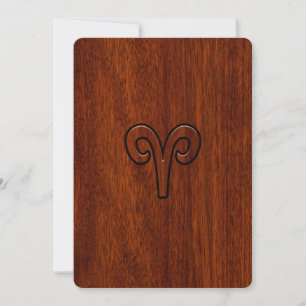 Signo zodiacal Aries en impresión similar a caoba
