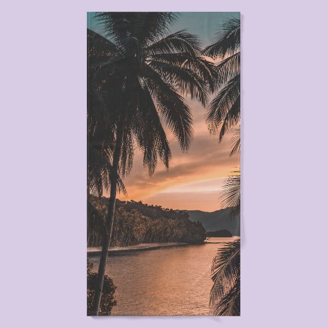 Silhouette de palmera durante la hora dorada (Toalla de baño)