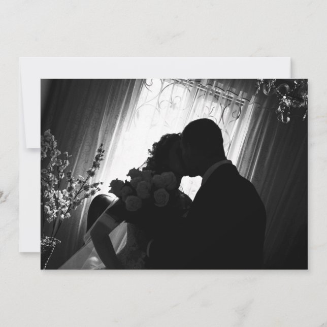 Silhouette romántica en invitación de matrimonio (Anverso)