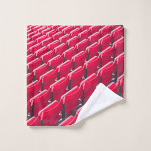Sillas de teatro rojas