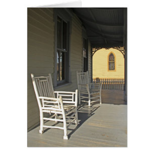 Sillas en el Porch