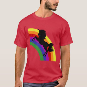 Silueta negra de unicornio Arcoiris en camiseta os