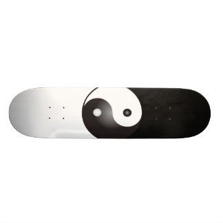 Símbolo de Yin Yang: Monopatín
