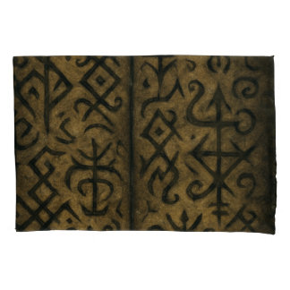 Símbolos místicos y funda de almohada oculta oscur