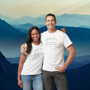 Simple excursión en la camiseta de vacaciones al a