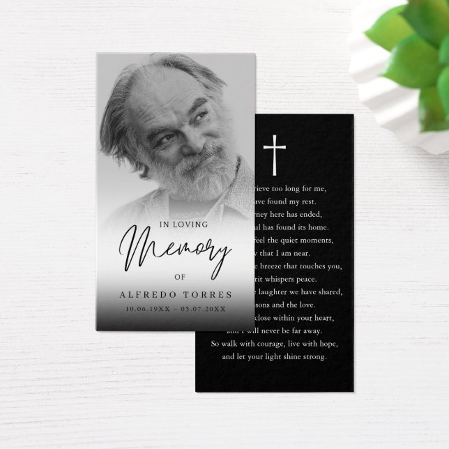 Simple Funeral Sympathy Photo Memorial Prayer Card (Escritorio)