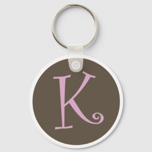 Simplemente Brown y llavero rosado "K "