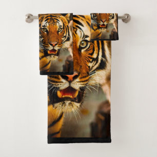 Sistema de la toalla del cuarto de baño del tigre