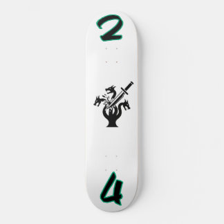 Skateboard “24 Hard Lines” Hydra Deck – Edición Conquistar el