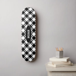 Skateboard 70s Checks and Circles Black and White