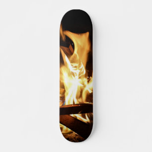 Skateboard A través de las llamas