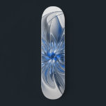 Skateboard Abstracto Flor de arte fractal de color gris azul<br><div class="desc">Una flor de fantasía única con tonos azules y grises,  abstractos y elegantes. Diseñar para tu skateboard y más.</div>