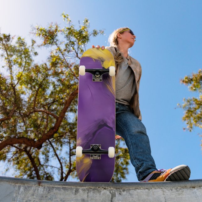 Skateboard Abstracto púrpura y dorado (Exterior 1)