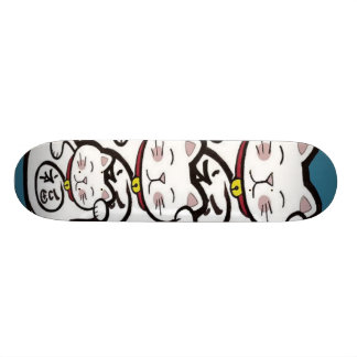 Skateboard afortunado-gatos