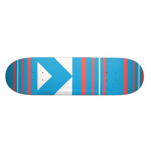 Skateboard Aguamarina fina de las rayas