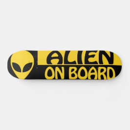 SKATEBOARD ALIEN A BORDO