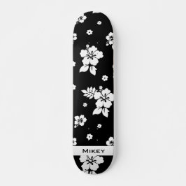 Skateboard Aloha Black Classic Patrón Hawái sin foco