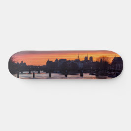 Skateboard Amanecer sobre Ile de la Cite y Notre Dame - París