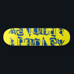 Skateboard Añadir su propio nombre personalizado azul amarill<br><div class="desc">Añadir su propio nombre personalizado Skateboard personalizado incluye su nombre personalizado en la tipografía azul moderna sobre un fondo amarillo simple. Personalice editando el texto en el cuadro de texto proporcionado. Dé un regalo hecho por el personalizado, patineta personalizada a tu patinador favorito para Navidades, cumpleaños o tu BFF. Diseñado...</div>