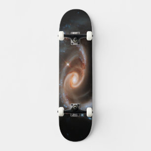 Skateboard Arp 273 Interactuando Galaxias En Andromeda.