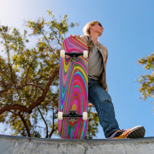 Skateboard Arte abstracto y psicodélico amarillo, rojo y azul