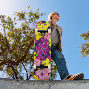 Skateboard Arte de flores luminosas abstractas