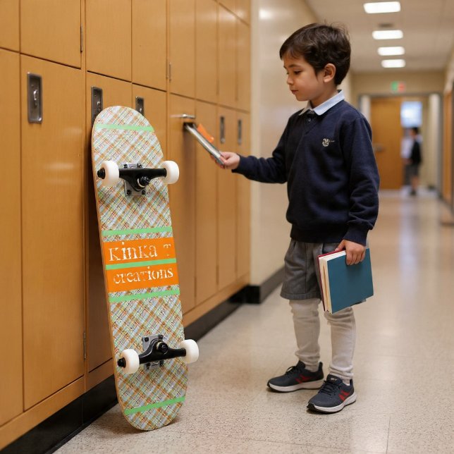 Skateboard Aston Plaids  (Subido por el creador)