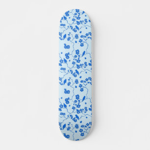 Skateboard Aves con flores de cerezo azules en azul